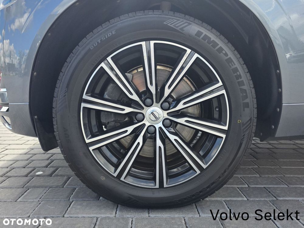 Volvo XC 60 - 33