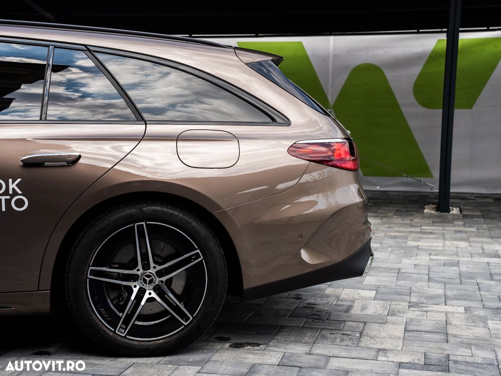 Mercedes-Benz E - 8