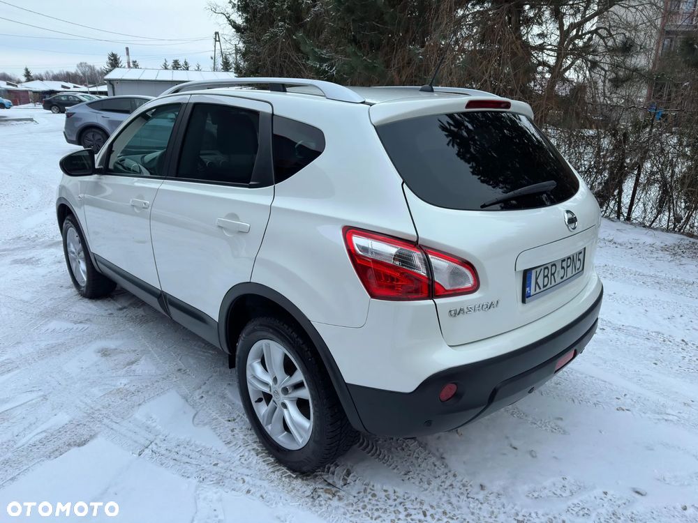 Nissan Qashqai - 11