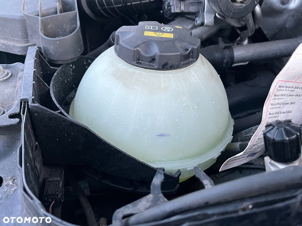 BMW Seria 1 116i - 16