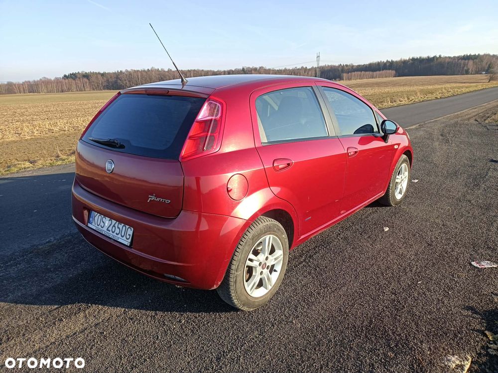 Fiat Grande Punto 2007 photo 3