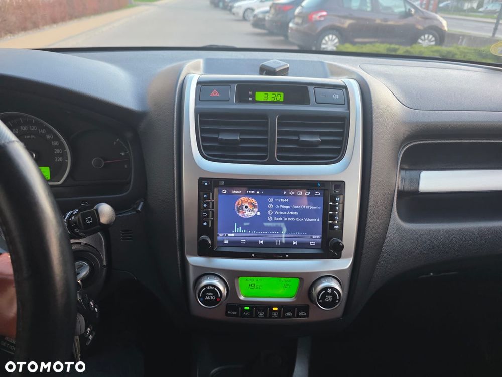 Kia Sportage 2.0 (kla) / Voyage - 25