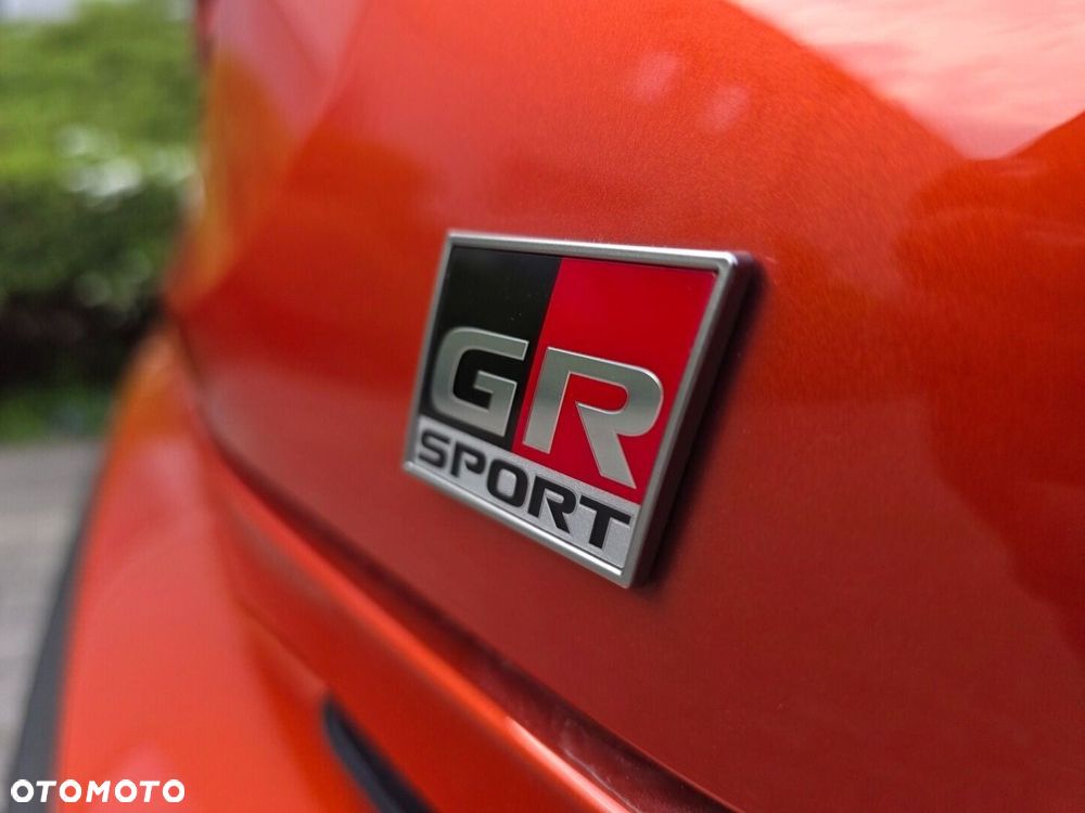 Toyota C-HR 2.0 Hybrid GR Sport - 24