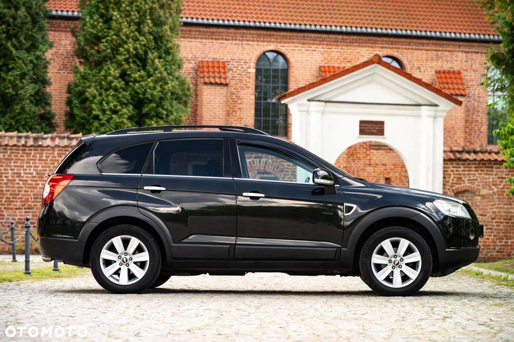 Chevrolet Captiva 2.0 d LT high - 8