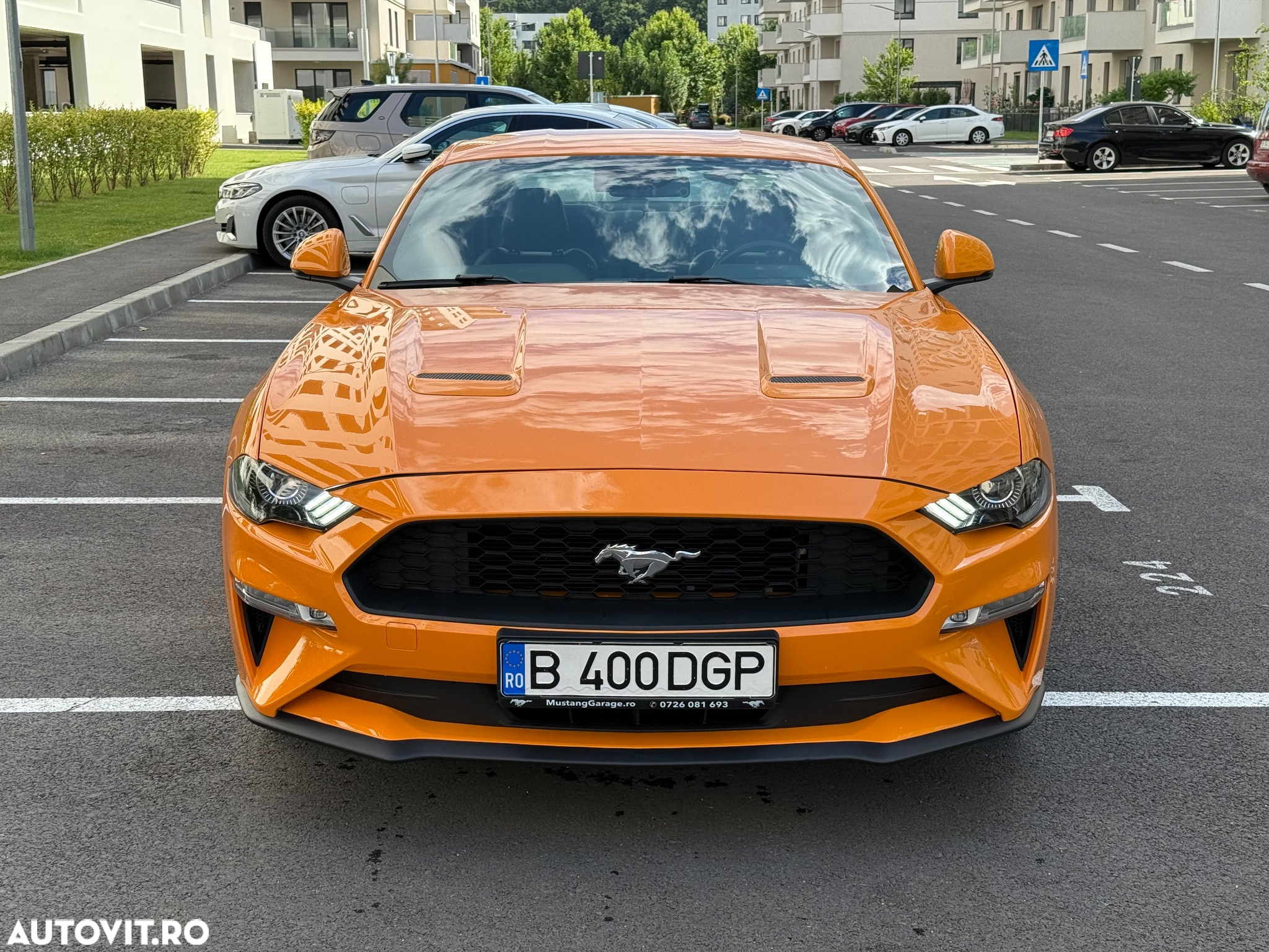 Ford Mustang - 2