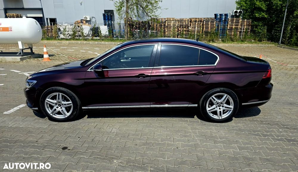 Volkswagen Passat 2.0 TDI DSG Highline - 2