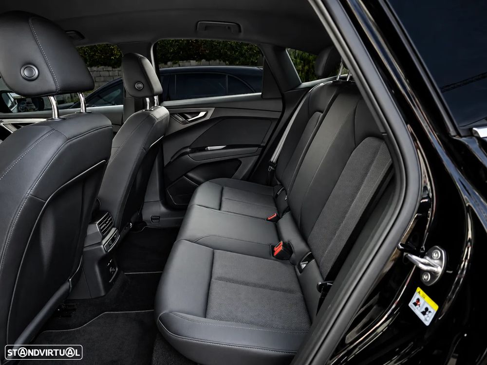 Audi Q4 e-tron 45 - 35