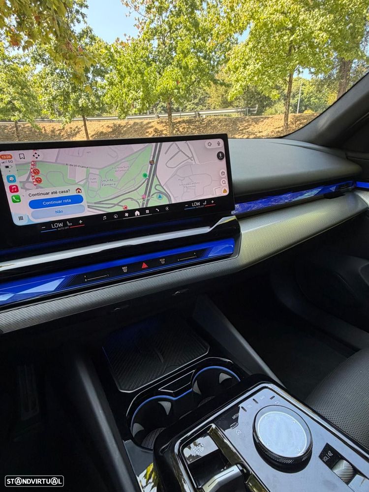 BMW i5 eDrive40 Pack Desportivo M - 9
