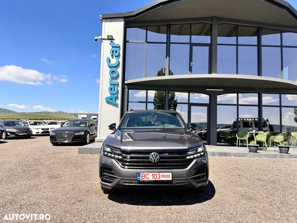 Volkswagen Touareg V6 TSI eHybrid PHEV R - 11