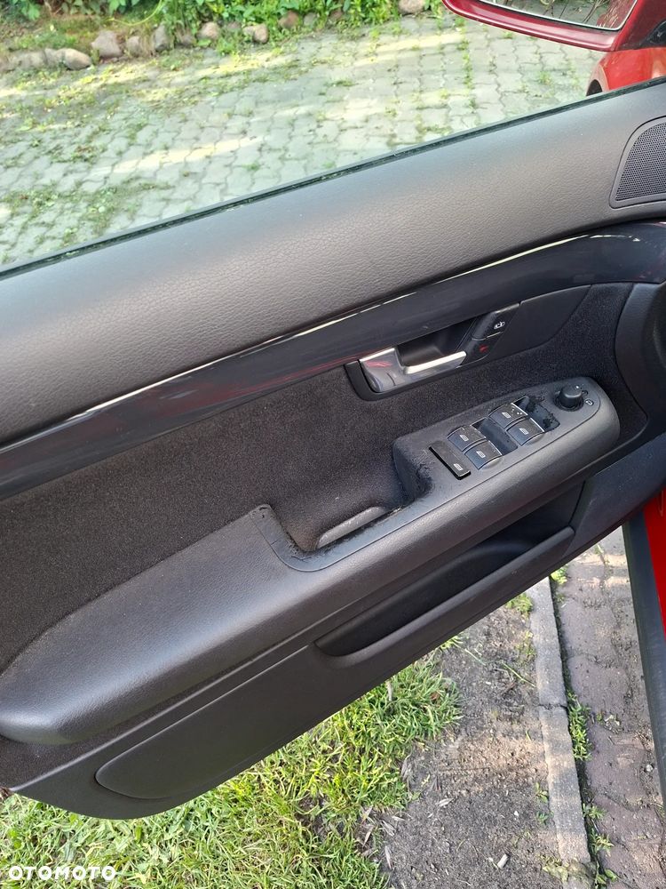 Audi A4 Avant 2.5 TDI - 10