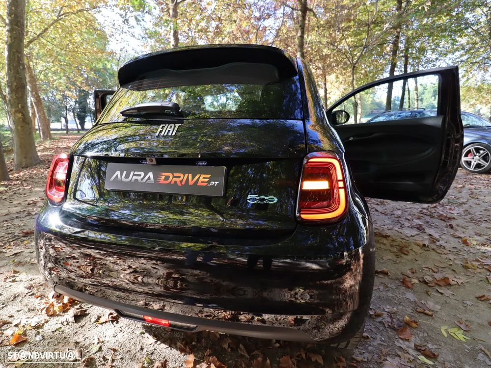Fiat 500e (RED) - 25