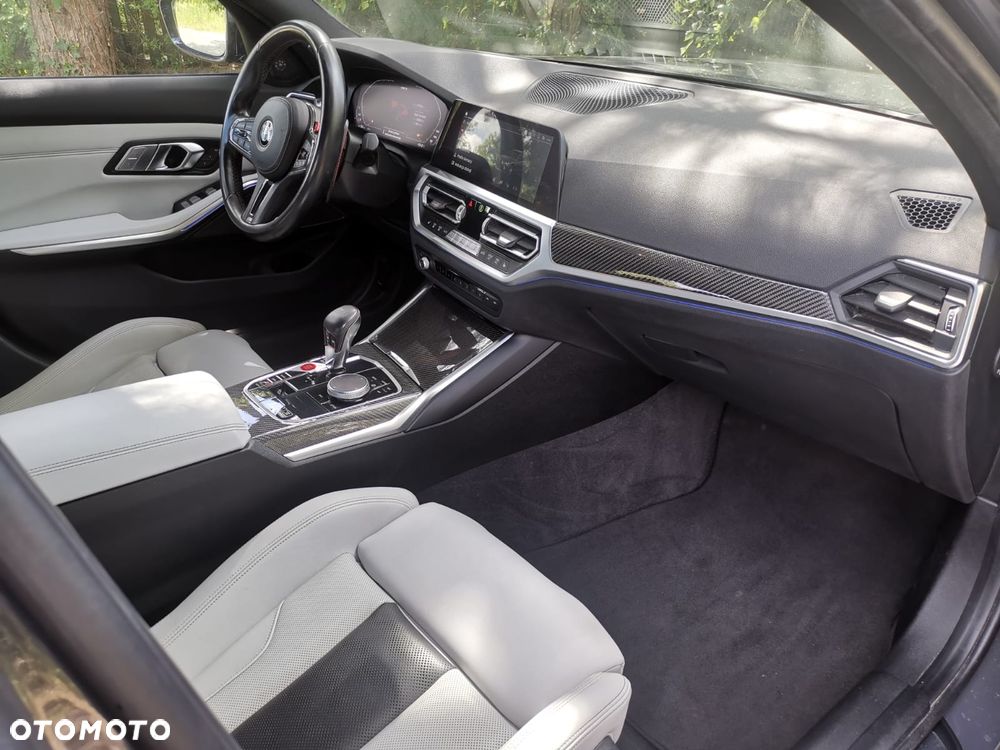 BMW M3 Competition M xDrive - 15