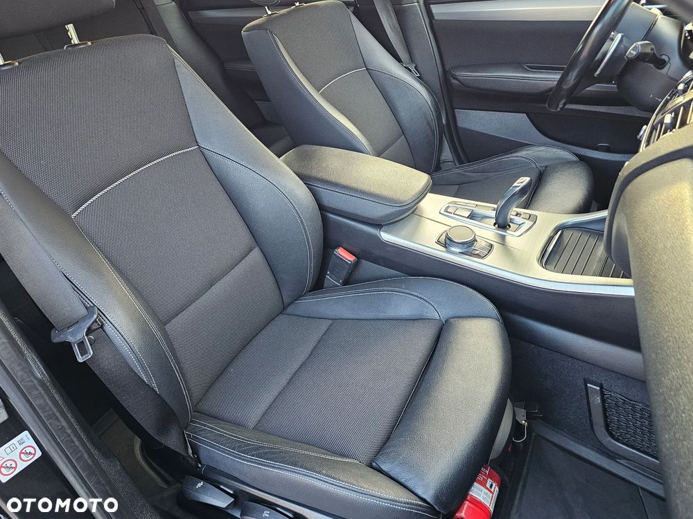 BMW X4 xDrive20d M Sport - 8