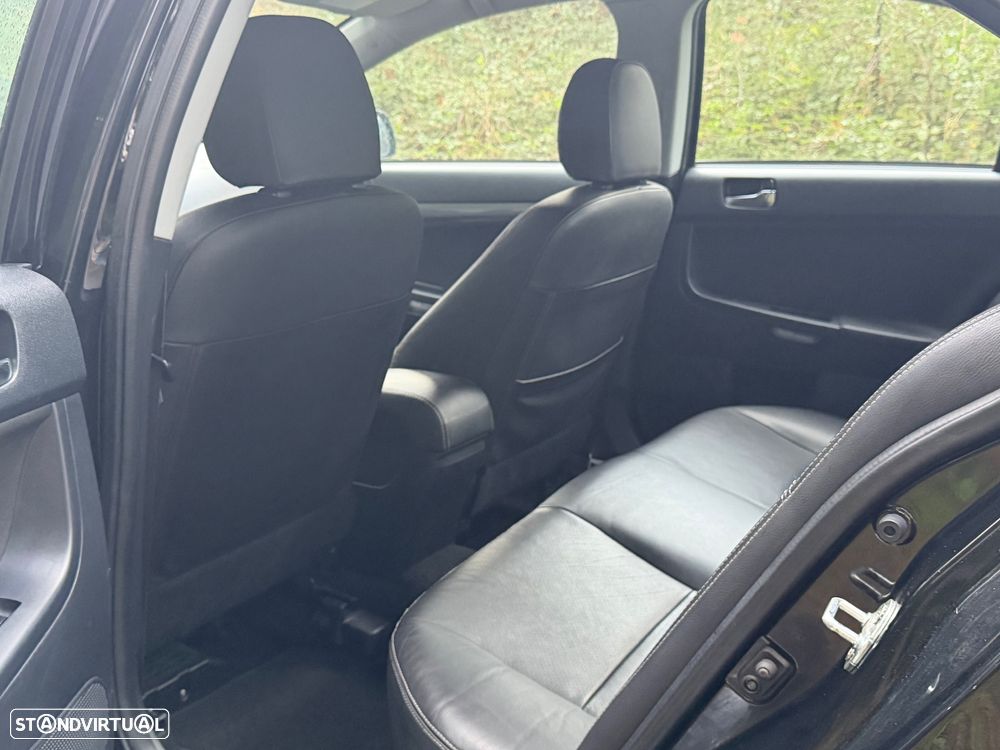 Mitsubishi Lancer 2.0 DI-D Intense + Pk Co. FPF - 54