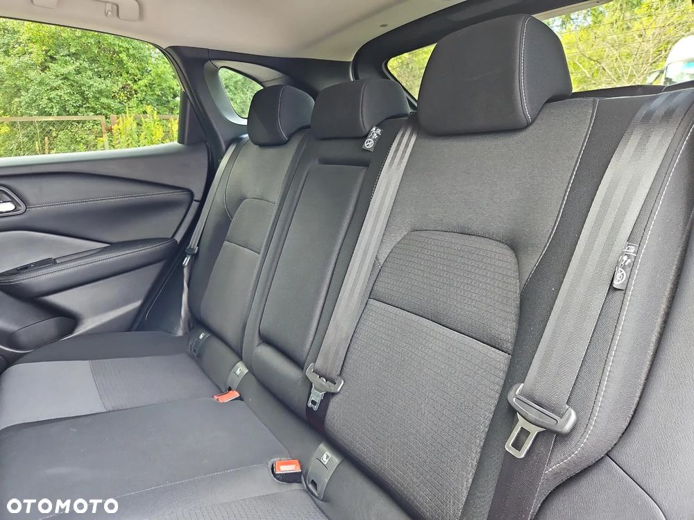 Nissan Qashqai 1.3 DIG-T mHEV N-Connecta Xtronic - 17