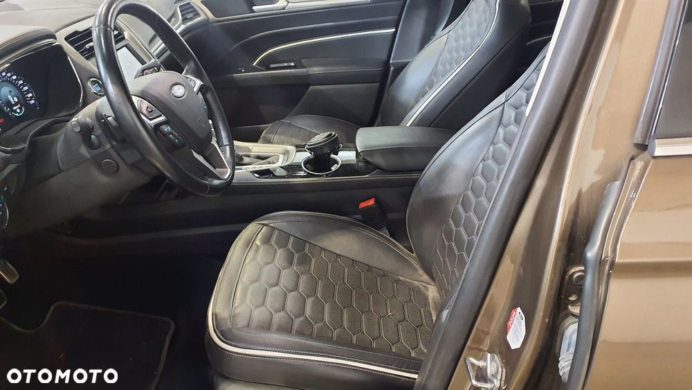 Ford Mondeo Vignale 2.0 TDCi 4WD PowerShift - 20