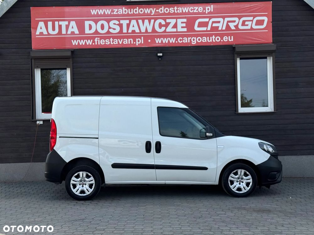 Fiat DOBLO - 12