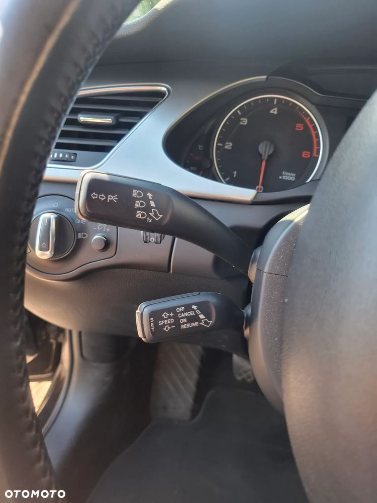 Audi A4 Limousine 2.0 TDI - 16