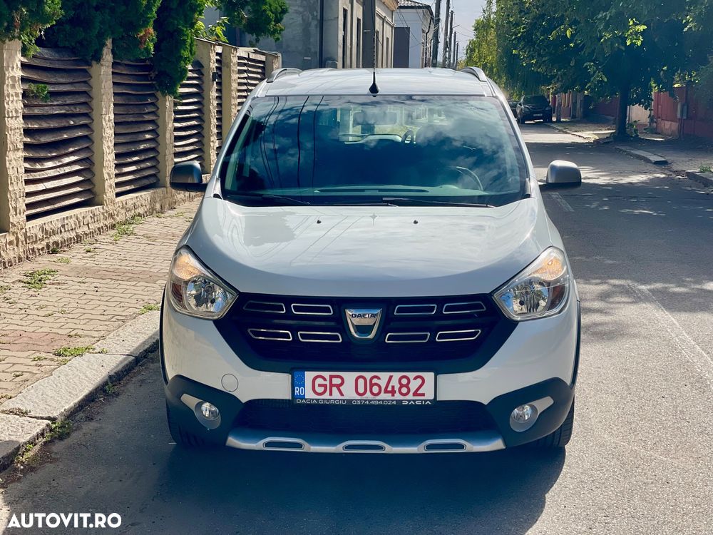 Dacia Lodgy TCe 130 GPF Stepway - 2