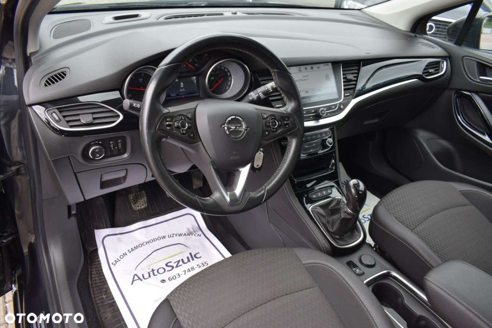Opel Astra - 17