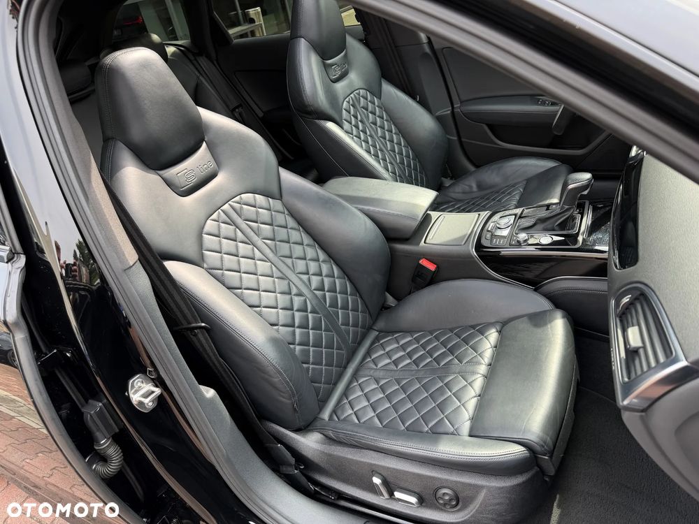 Audi A6 Avant 2.0 TDI Ultra DPF S tronic - 19