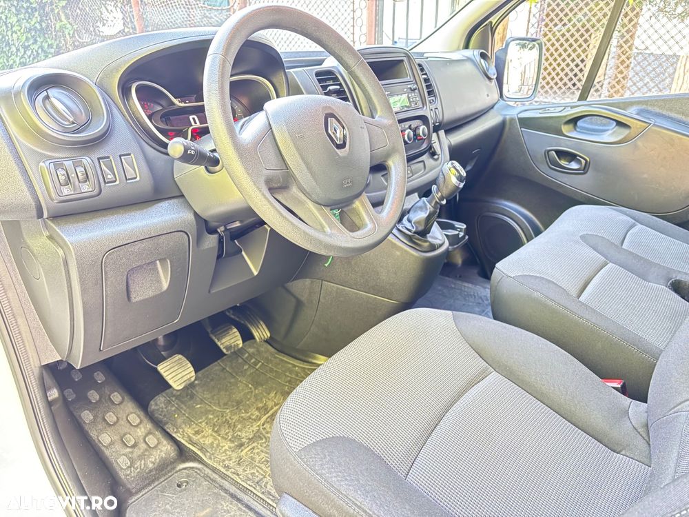 Renault Trafic 2.0 Blue dCi 120 Combi L2H1 8+1 locuri Authentique - 15