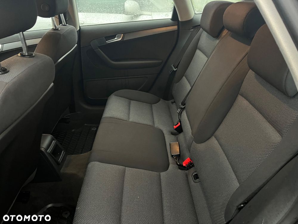 Audi A3 3-drzwiowe 1.6 TDI DPF Ambiente - 10