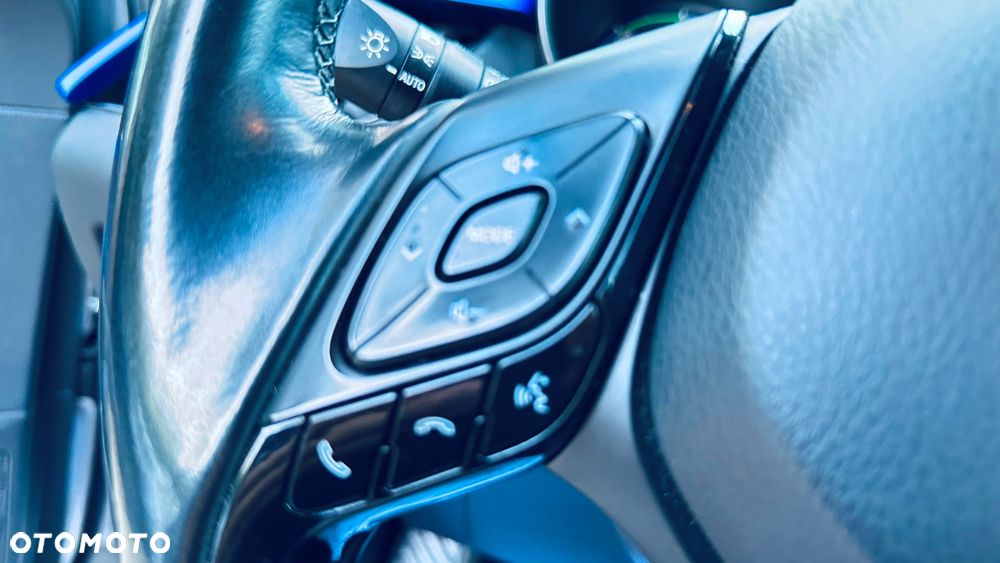 Toyota C-HR Style Selection - 29
