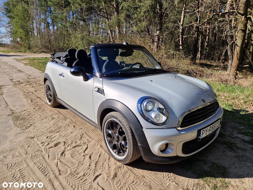 MINI Cooper D Cabrio - 1