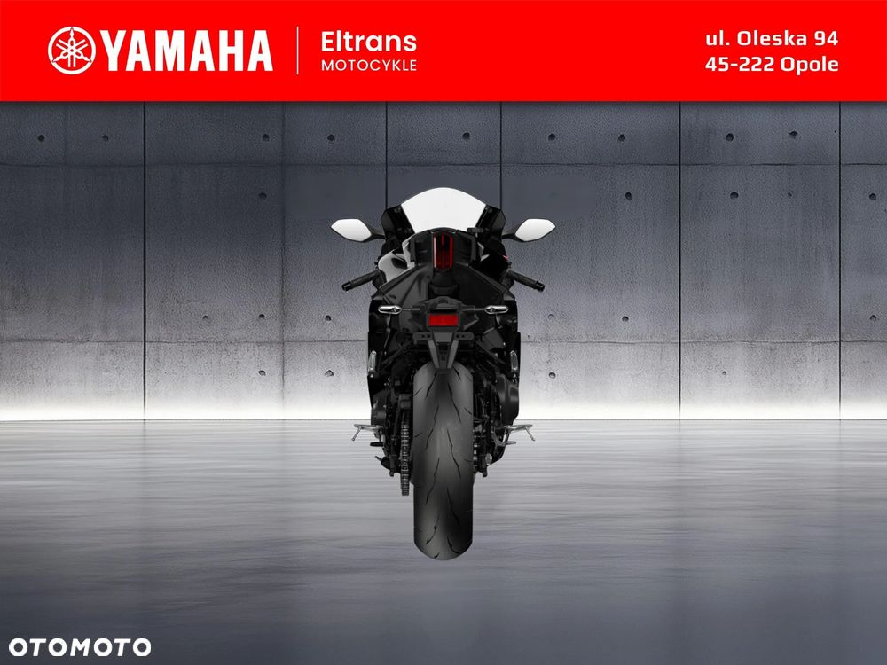Yamaha R9 - 5