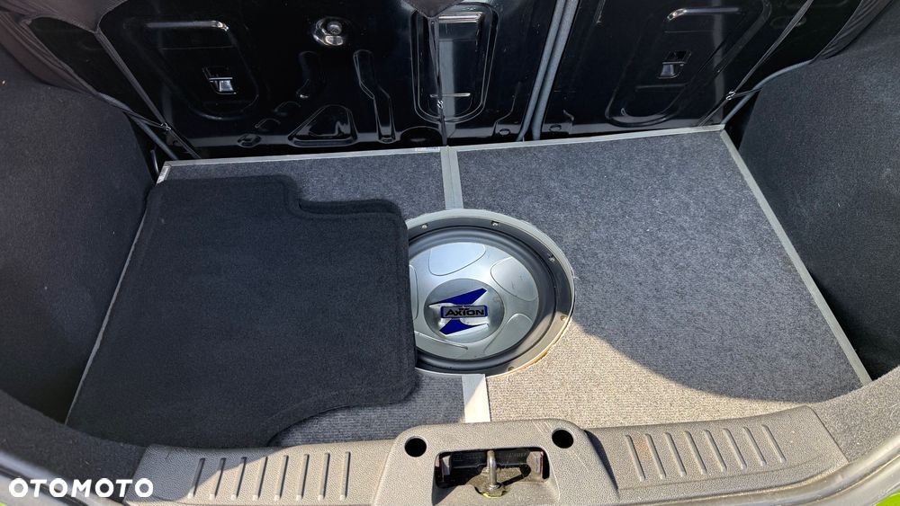 Ford Fiesta 1.25 Champions Edition - 8