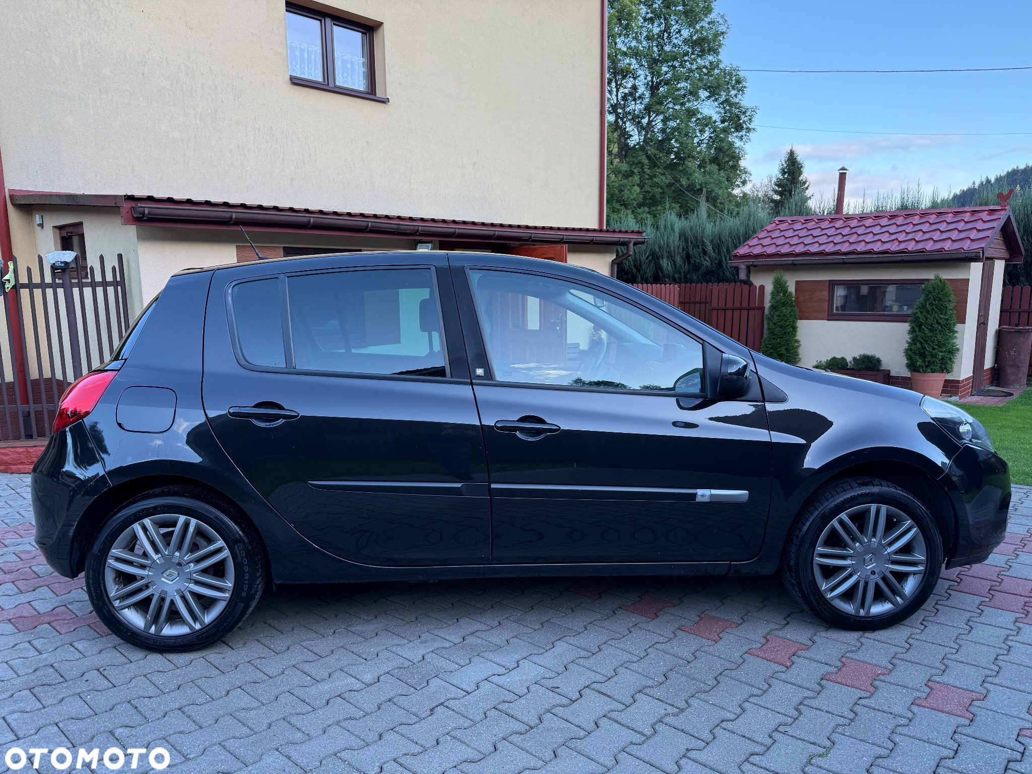 Renault Clio 1.2 16V Dwudziestka Euro5 - 6