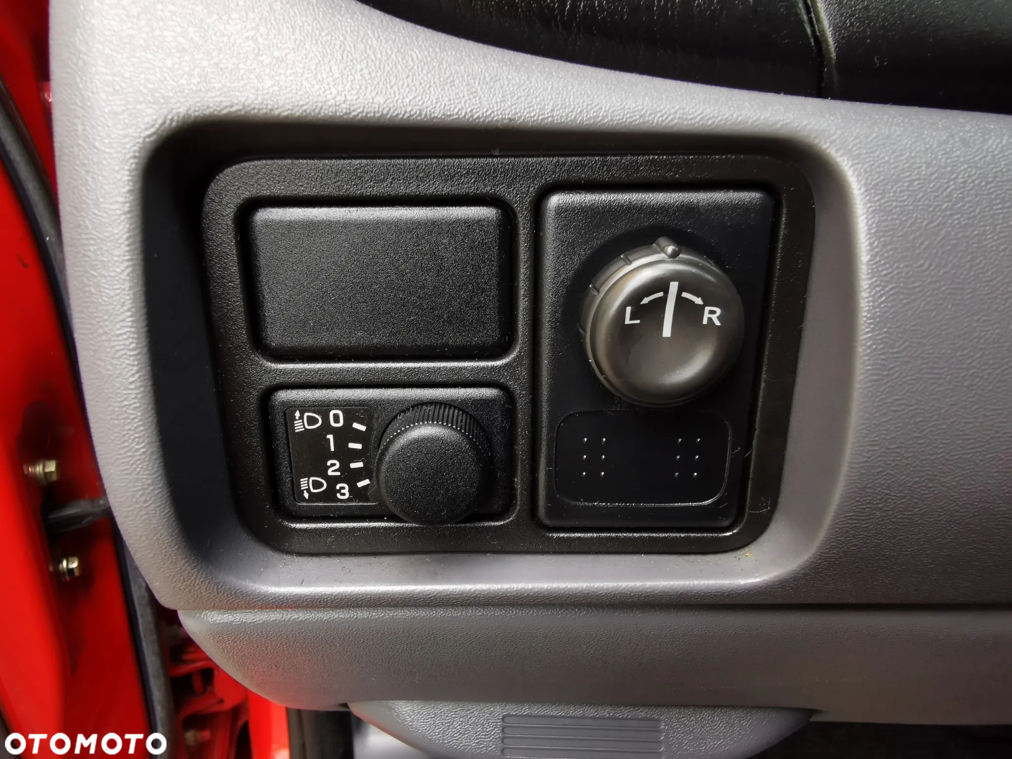 Nissan Almera II 1.5 dCi Visia + - 13