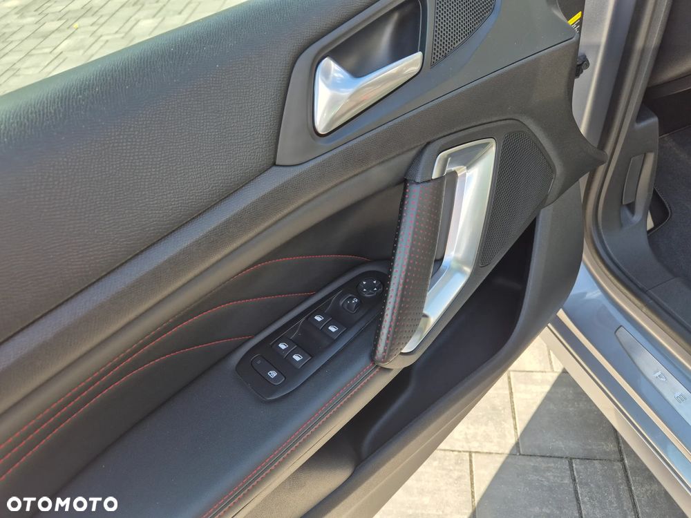 Peugeot 308 PureTech 130 GPF EAT8 Stop & Start GT Pack - 12
