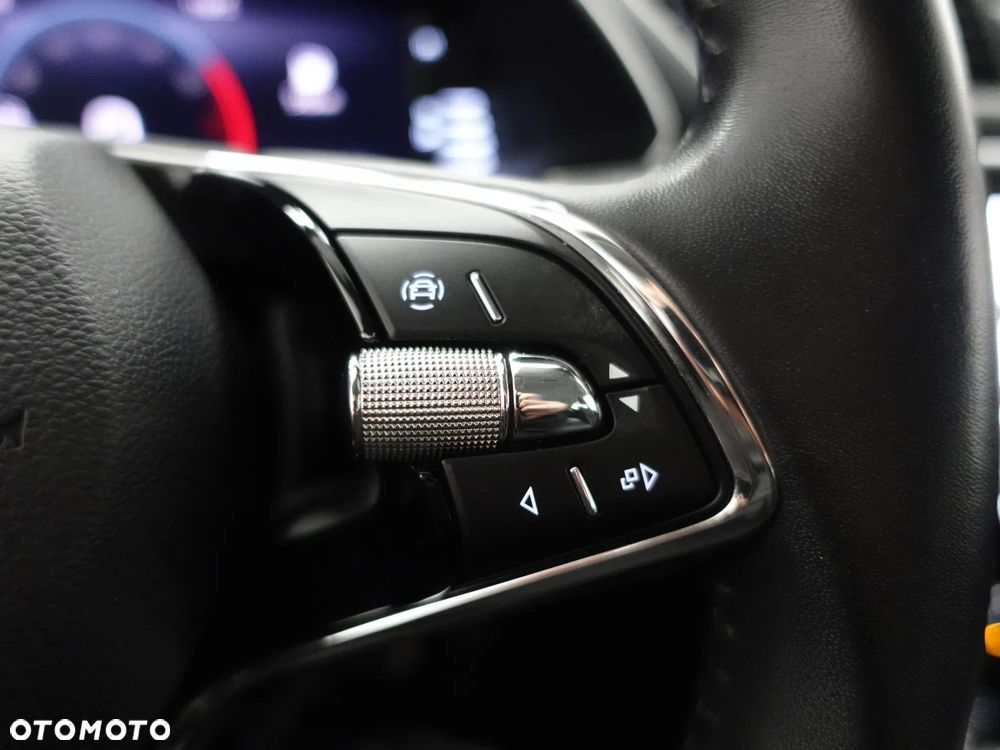 Skoda Superb 1.5 TSI ACT Ambition - 39