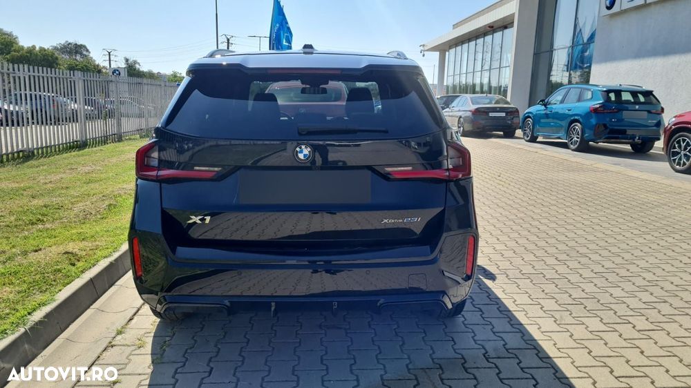 BMW X1 xDrive23i Aut. M Sportpaket - 5