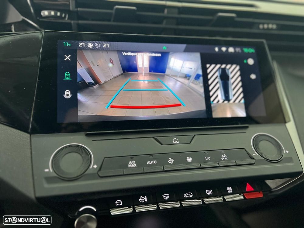 Peugeot 308 SW 1.2 PureTech Allure - 15