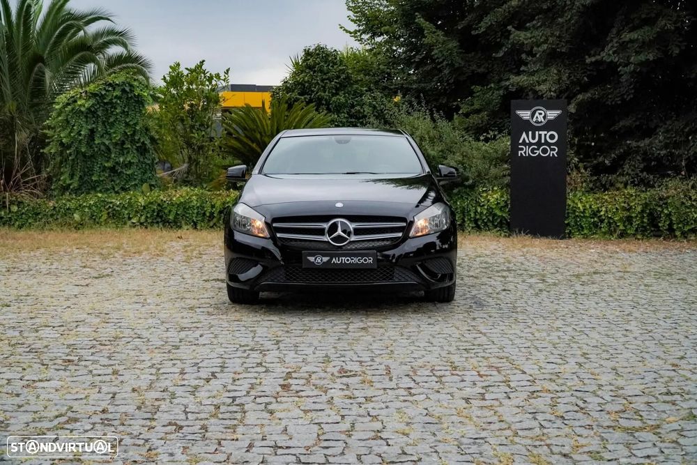 Mercedes-Benz A 160 d Urban - 2