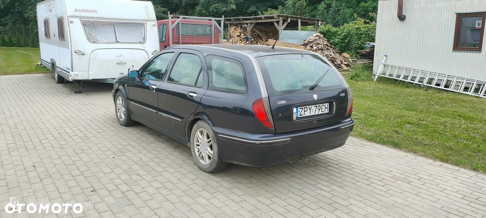 Lancia Lybra 1.9 JTD Emblema - 2