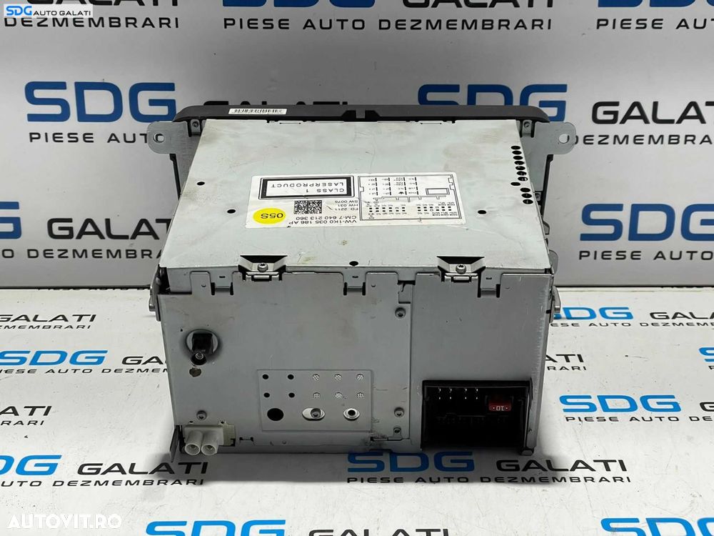Unitate Radio CD Player RCD 310 Volkswagen Touran 1T3 2010 - 2015 Cod 1K0035186AP [L3079] - 2
