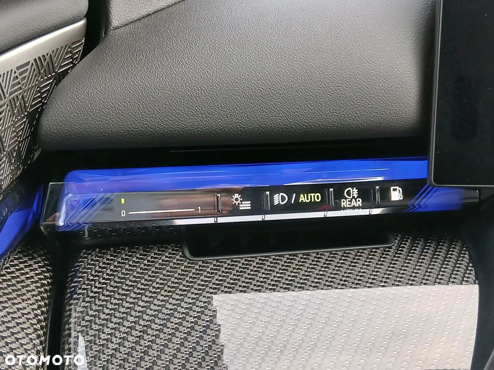 BMW M5 PHEV - 36