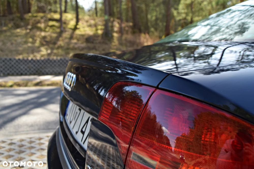 Audi A4 Limousine 2.0 TDI - 6