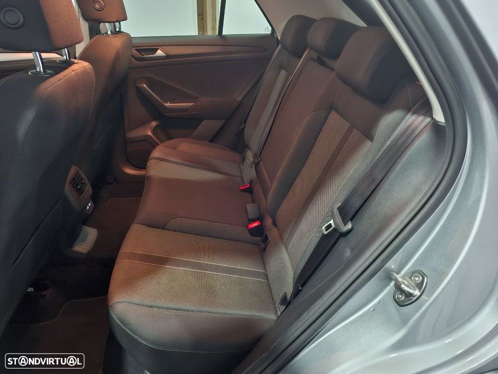 VW T-Roc 1.0 TSI Urban - 13