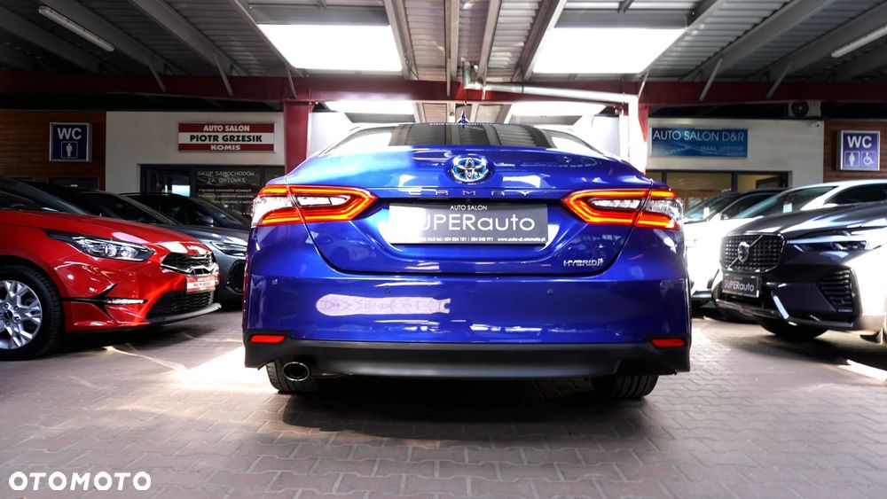 Toyota Camry 2.5 Hybrid Executive CVT - 13