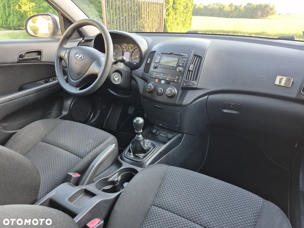 Hyundai i30 1.4 Comfort - 6