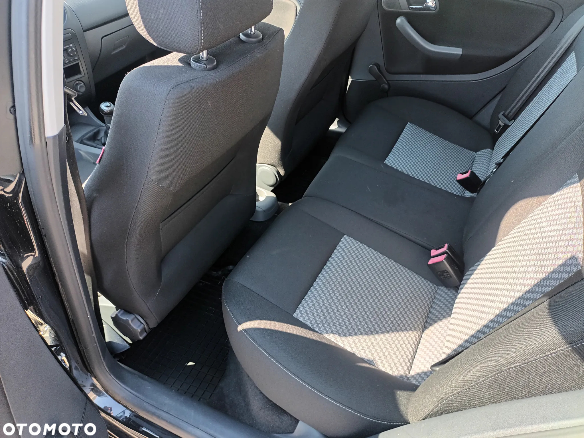 Seat Ibiza 1.4 16V Reference - 5