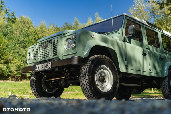 Land Rover Defender 110 2.4 TD4 SE