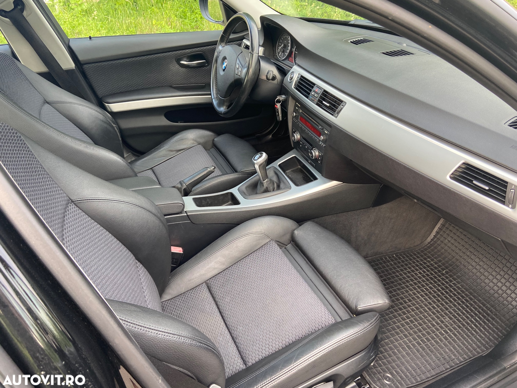 BMW Seria 3 318d - 5
