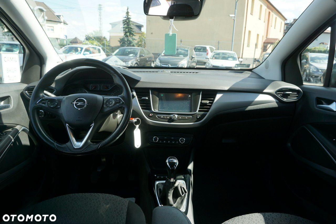 Opel Crossland X - 14