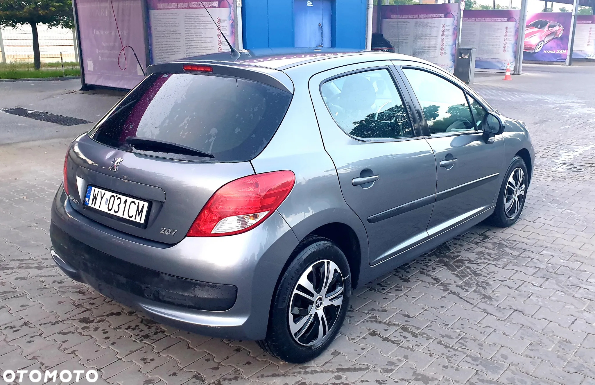 Peugeot 207 - 4